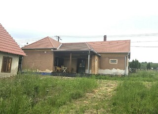 2055 - Zalaszentlászló